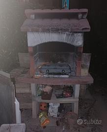 Barbecue a carbonella in muratura consegna a mano