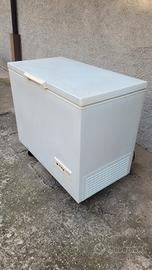 freezer a pozzetto ignis