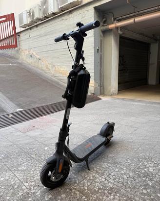 Monopattino Ninebot Kickscooter E2 ProE