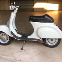 Piaggio Vespa 50 Special (V5B3) - 1975