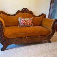 Divanetto antico fine 800