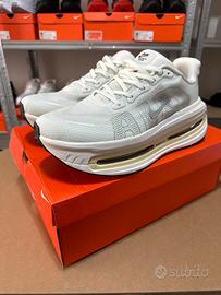Nike Vomero Premium 43