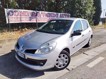 Renault Clio 1.2 16V 5 porte Confort 54000KM DEL 2