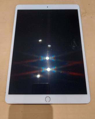 iPad Pro 10.5” da 64GB Wi-Fi + Cellular