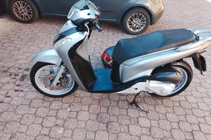 Honda sh 150