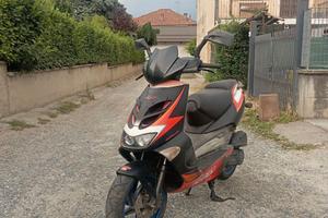 Aprilia SR 50 DiTech anno 2003