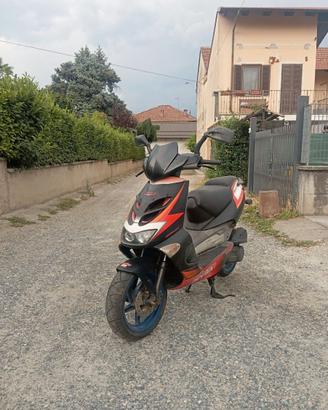 Aprilia SR 50 DiTech anno 2003