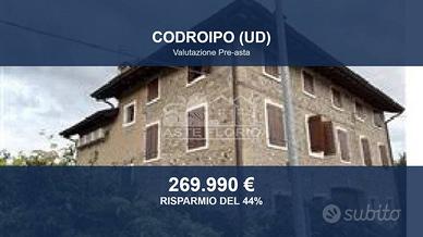 Immobile in asta di 355 m² con box auto a Codroipo