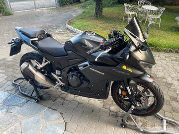 Honda cbr 500r 2024