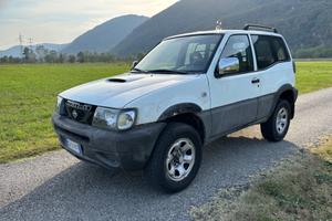 NISSAN TERRANO 2.7 Tdi AUTOCARRO GANCIO TRAINO