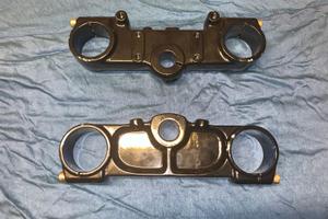 Piastre forcella Monster a carburatori