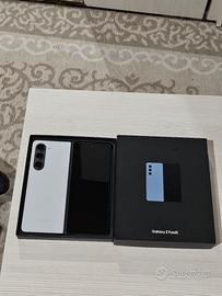 Samsung Zfold5 12/512GB grigio come nuovo 
