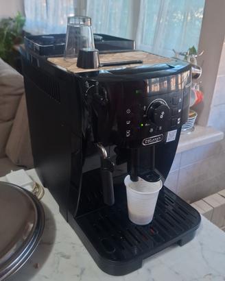 de longhi magnifica s