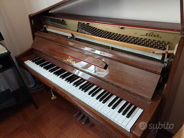 Pianoforte verticale