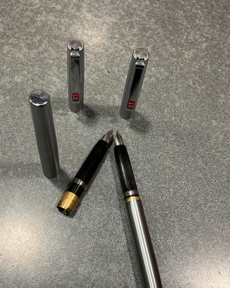 Penna omas rotta x pezzi di ricambio