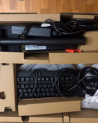 Postazione Lenovo completa monitor ThinkVision 24