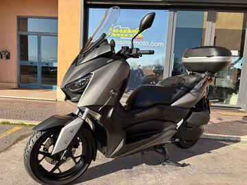 YAMAHA X-MAX 300 TUTTO INCLUSO ANCHE PASSAGGIO!
