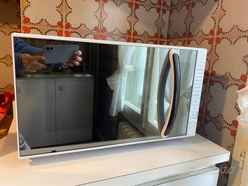 Microonde Nuovo + omaggio