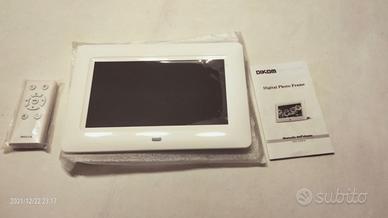 Cornice digitale Dikom