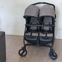 passeggino gemellare 