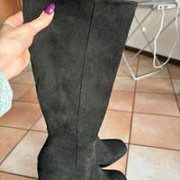 Stivali donna scamosciati numero 36