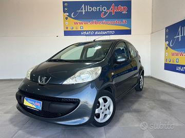 PEUGEOT 107 1.0 68CV 5p. Plaisir CAMBIO AUTOMATI