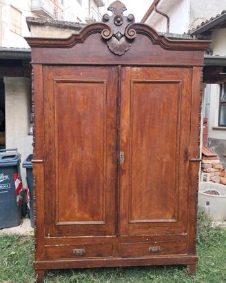 armadio in legno dolce primi anni del 900