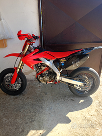 CRF Motard