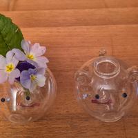 Due vasetti  portafiori a forma di maialino 