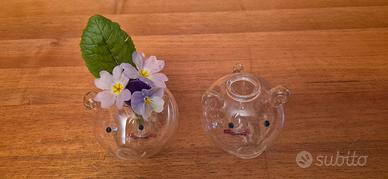 Due vasetti  portafiori a forma di maialino 