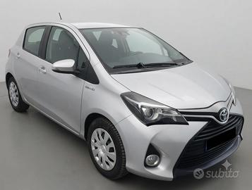 Toyota Yaris hybrid 2016 