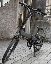 bici bicicletta elettrica pieghevole