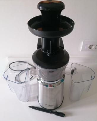 Estrattore di succo Hotpoin SJ 4010 AX1
