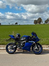 Yamaha YZF R9