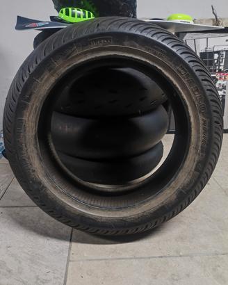 Pirelli Diablo RAIN 195/65 R17
