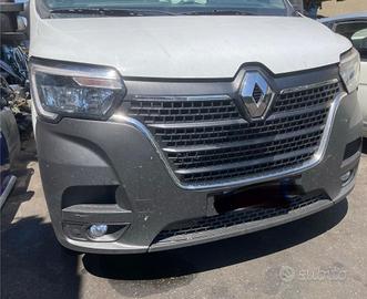 PORTA FARO PARAURTI RENAULT MASTER 2022