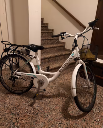 Bicicletta donna elettrica Atala