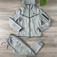Tuta Nike Tech grigia