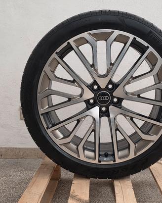 Cerchi in lega Audi New RS 21" Nuovi