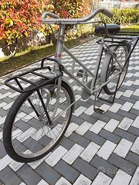 Bicicletta da fornaio vintage funzionante 