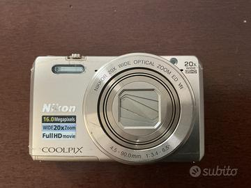 Nikon Coolpix S 7000