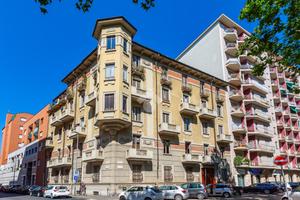 3 LOCALI A TORINO