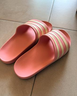 Ciabatte mare adidas rosa