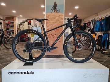 Megamo Factory 07 tg M