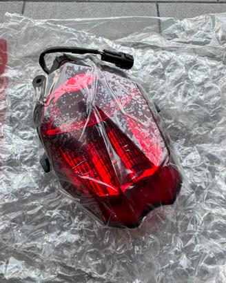 Faro triumph street triple 765 rs