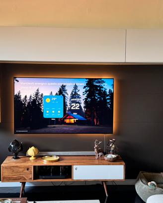 Parete Tv in legno Laccato Lago più Boiserie Lema