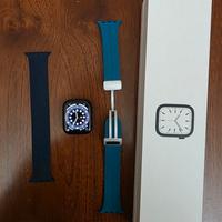 Apple Watch Series 7 45mm GPS + Cellular 