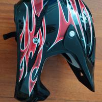 casco, pettorina e protezioni per bmx race bambino