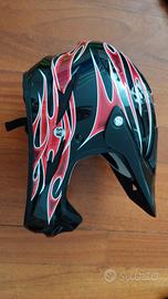 casco, pettorina e protezioni per bmx race bambino