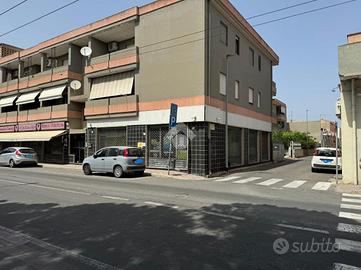 3 LOCALI A QUARTUCCIU